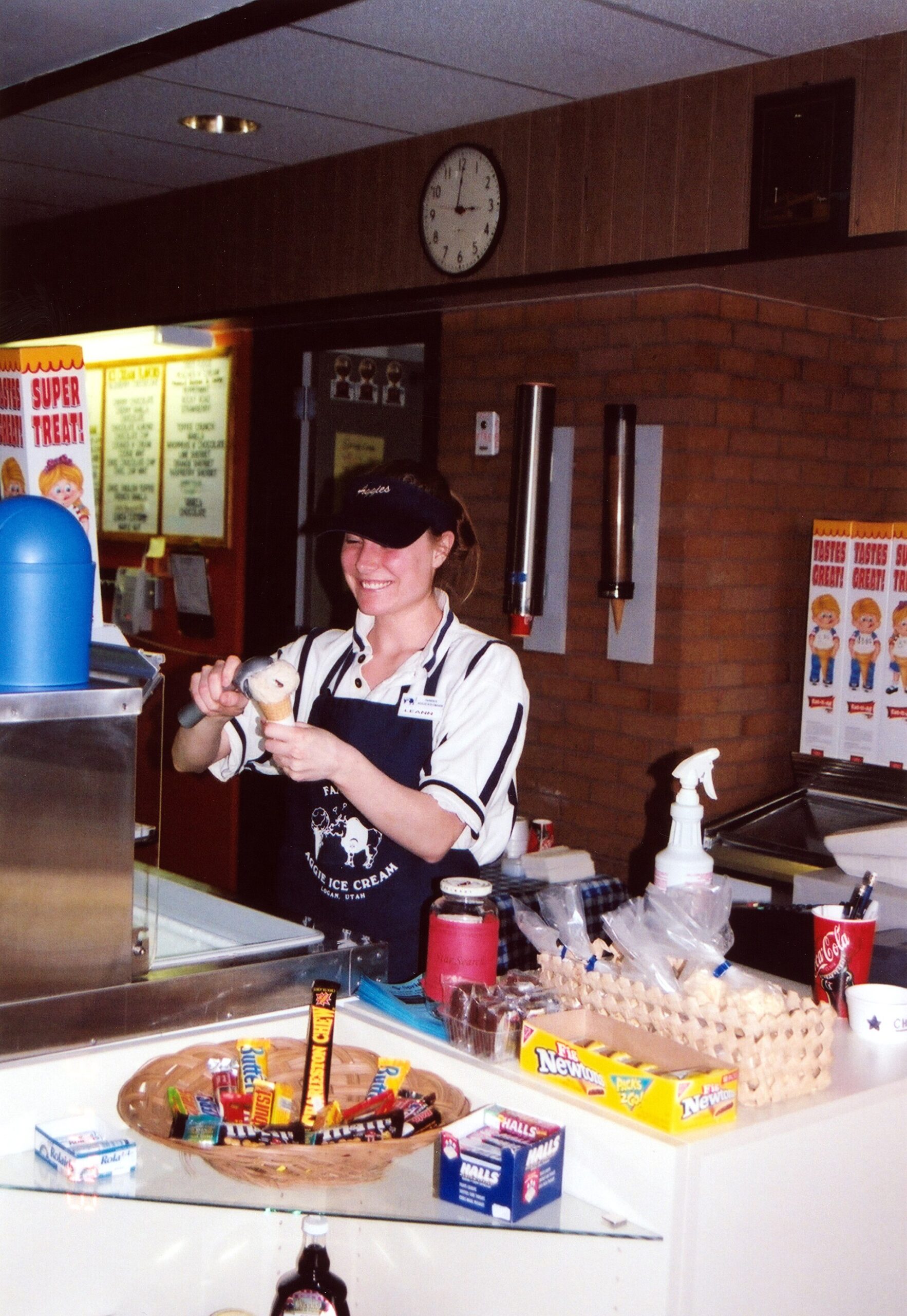 Visitors getting ice cream at Aggie Ice Cream on the Utah State University campus in Logan